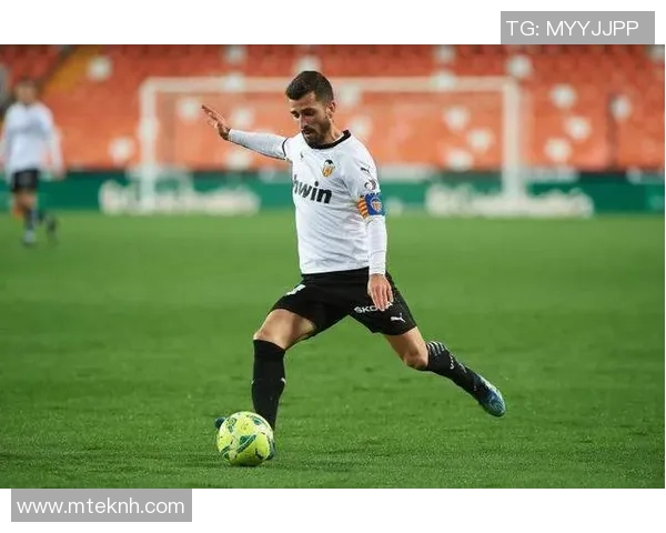 瓦伦西亚逼平毕尔巴鄂，蝙蝠军团冲超机会渺茫，重回降级区的深思